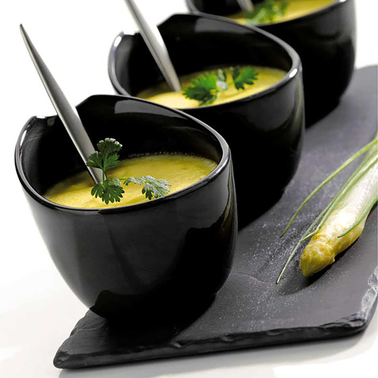 photo de recette : Soupe fraîcheur d'asperges